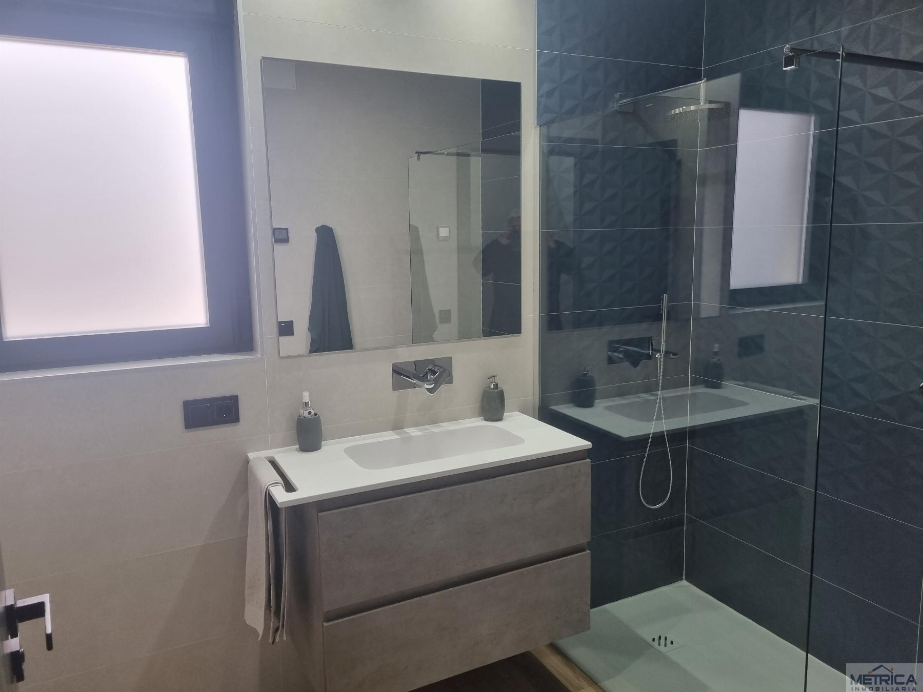 For sale of chalet in Villamayor