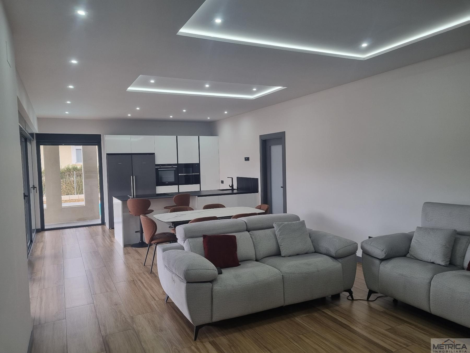 For sale of chalet in Villamayor