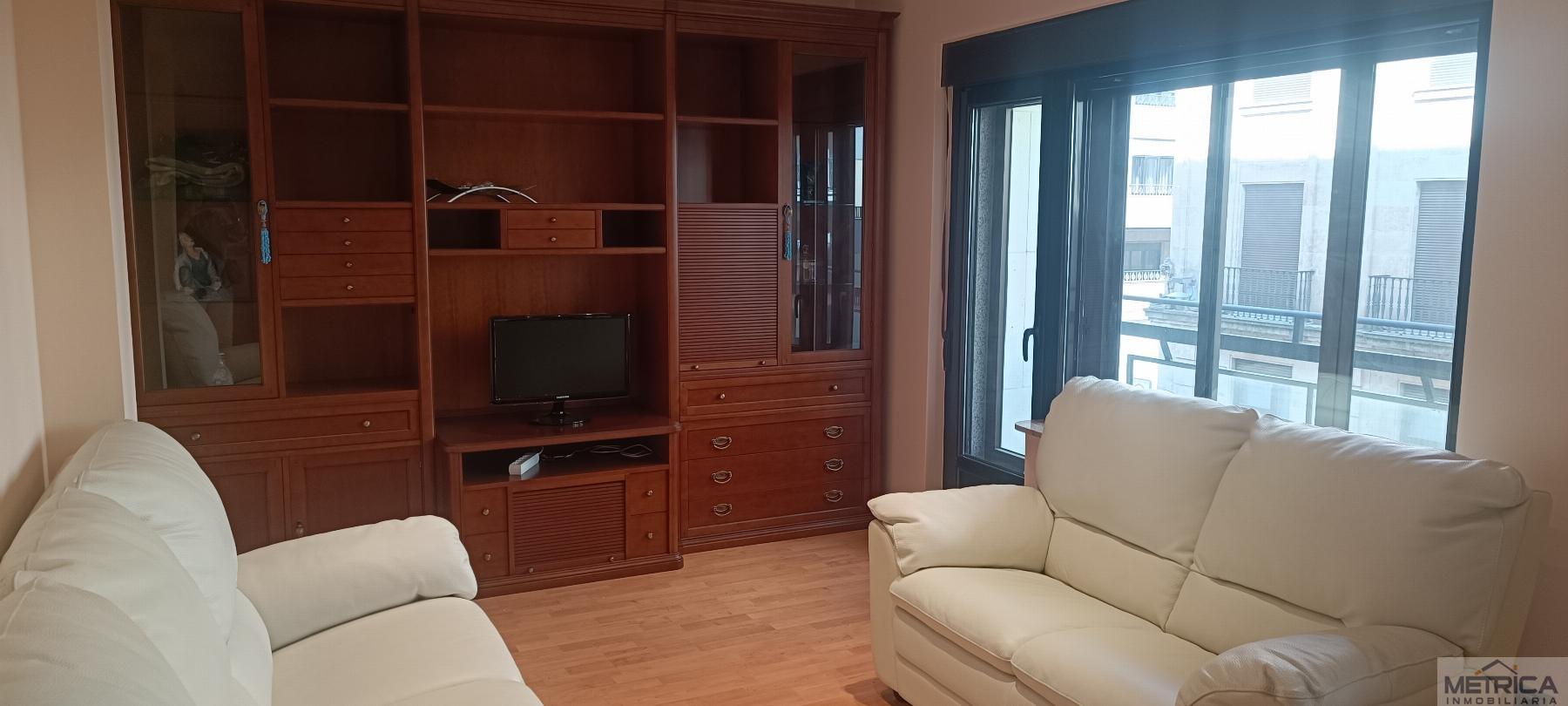 For sale of flat in Salamanca