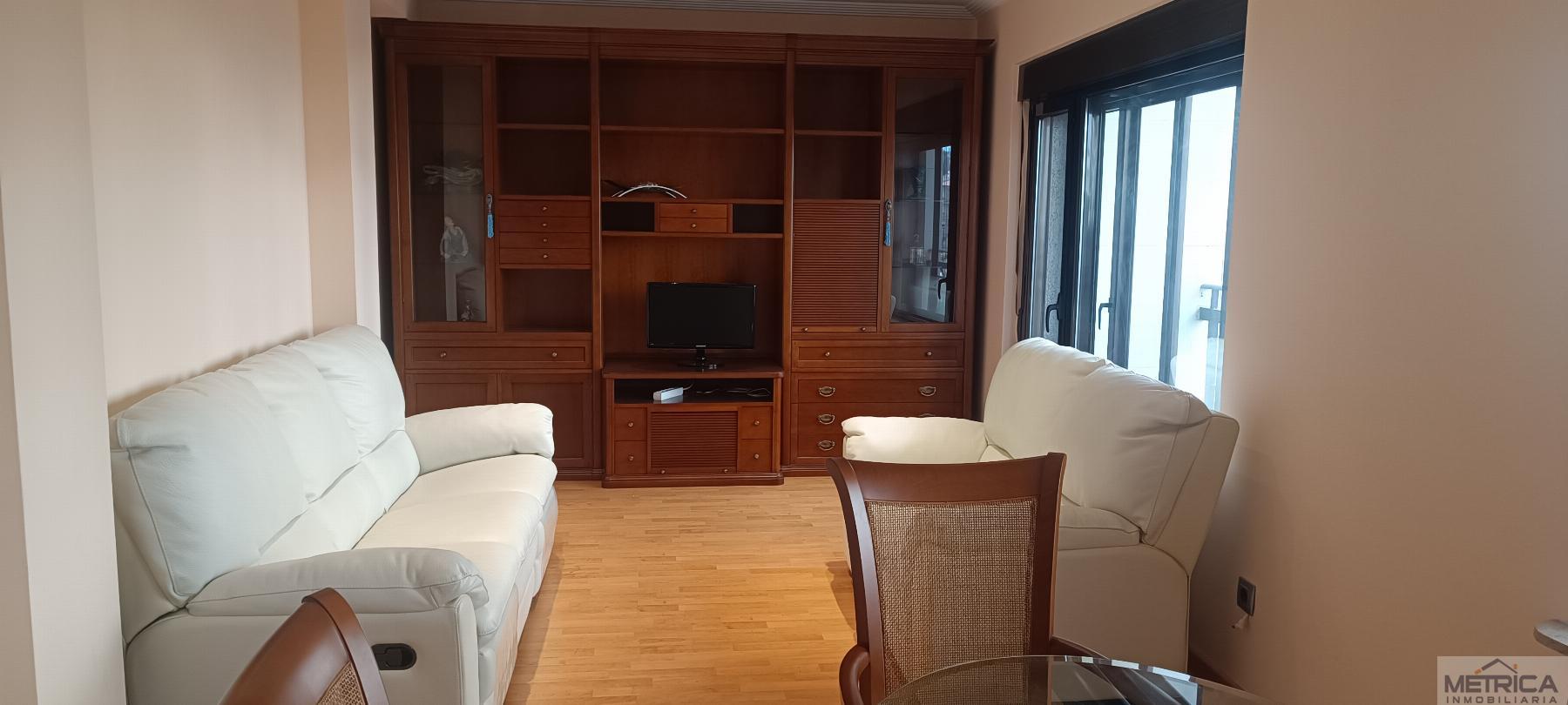 For sale of flat in Salamanca