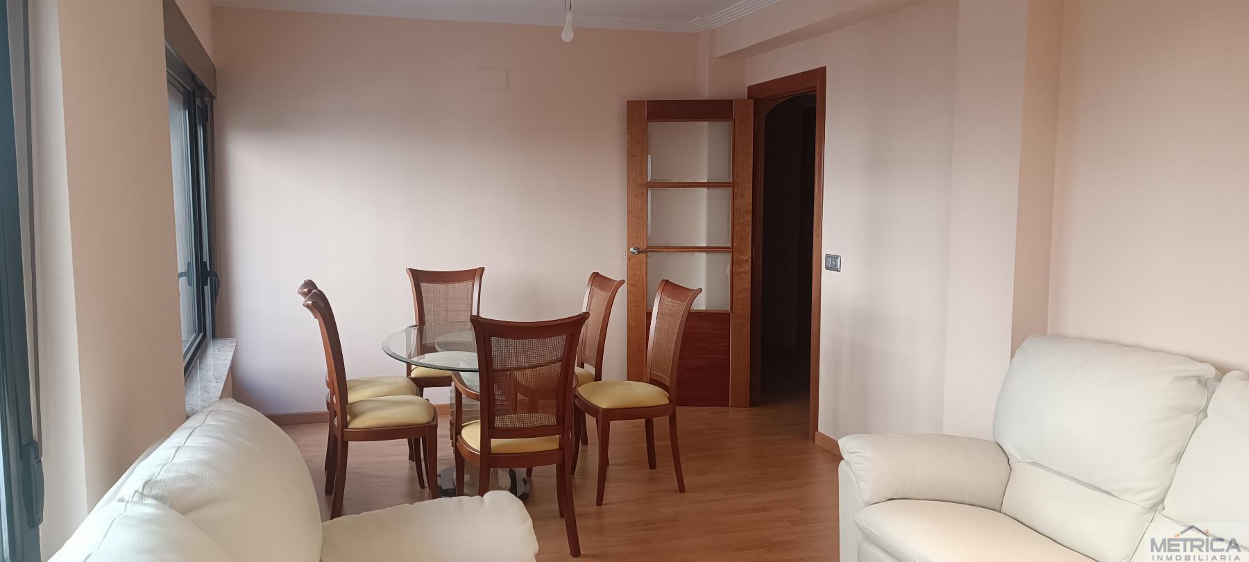For sale of flat in Salamanca