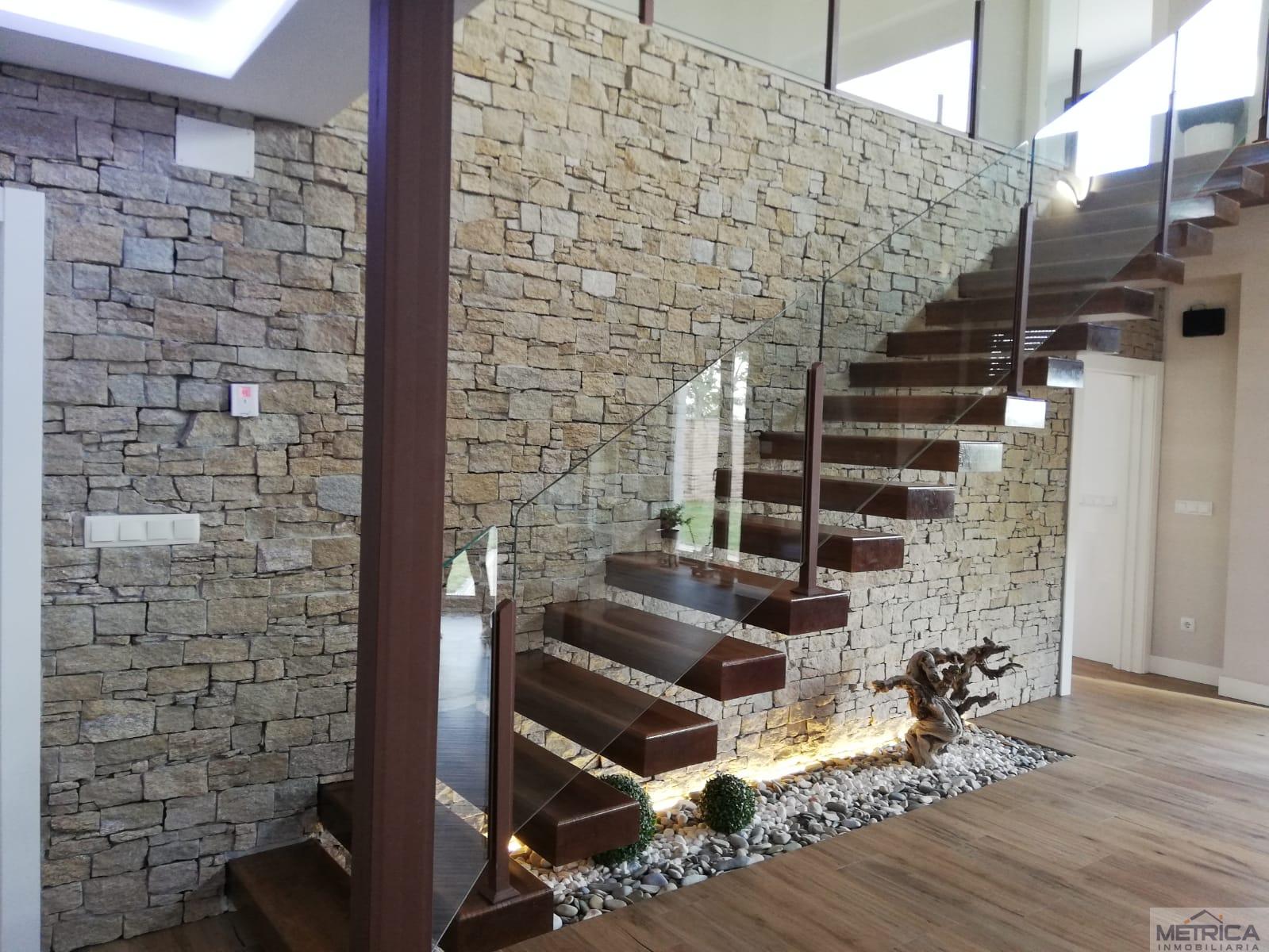 Venta de chalet en Villamayor