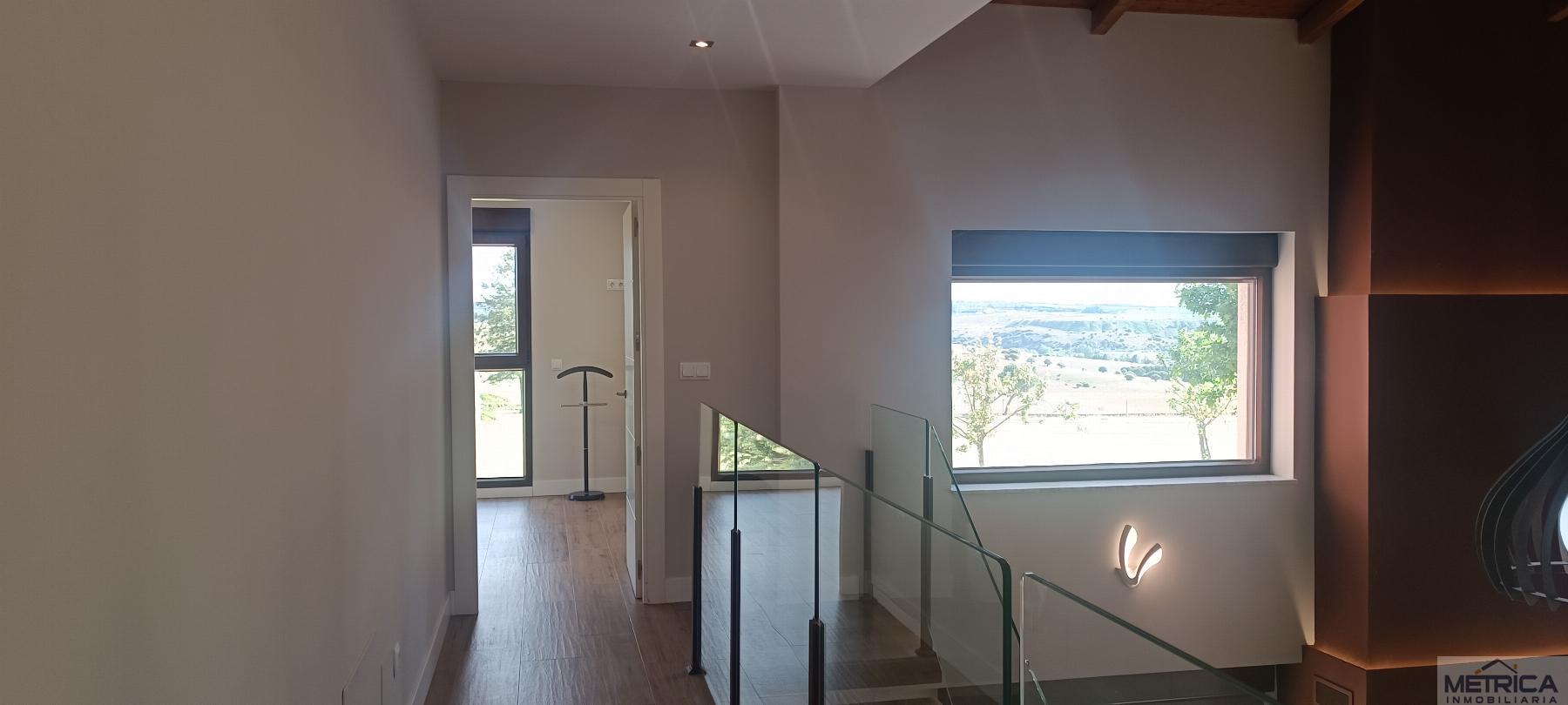 Venta de chalet en Villamayor