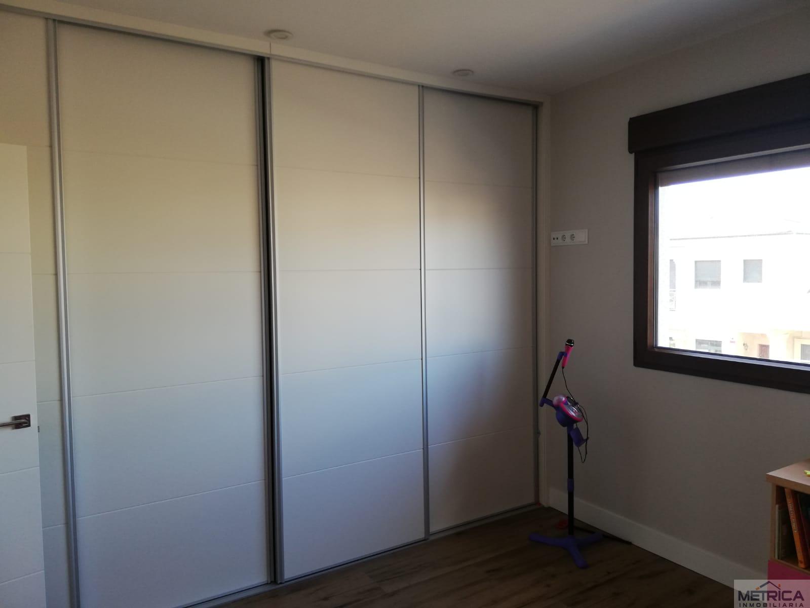 Venta de chalet en Villamayor