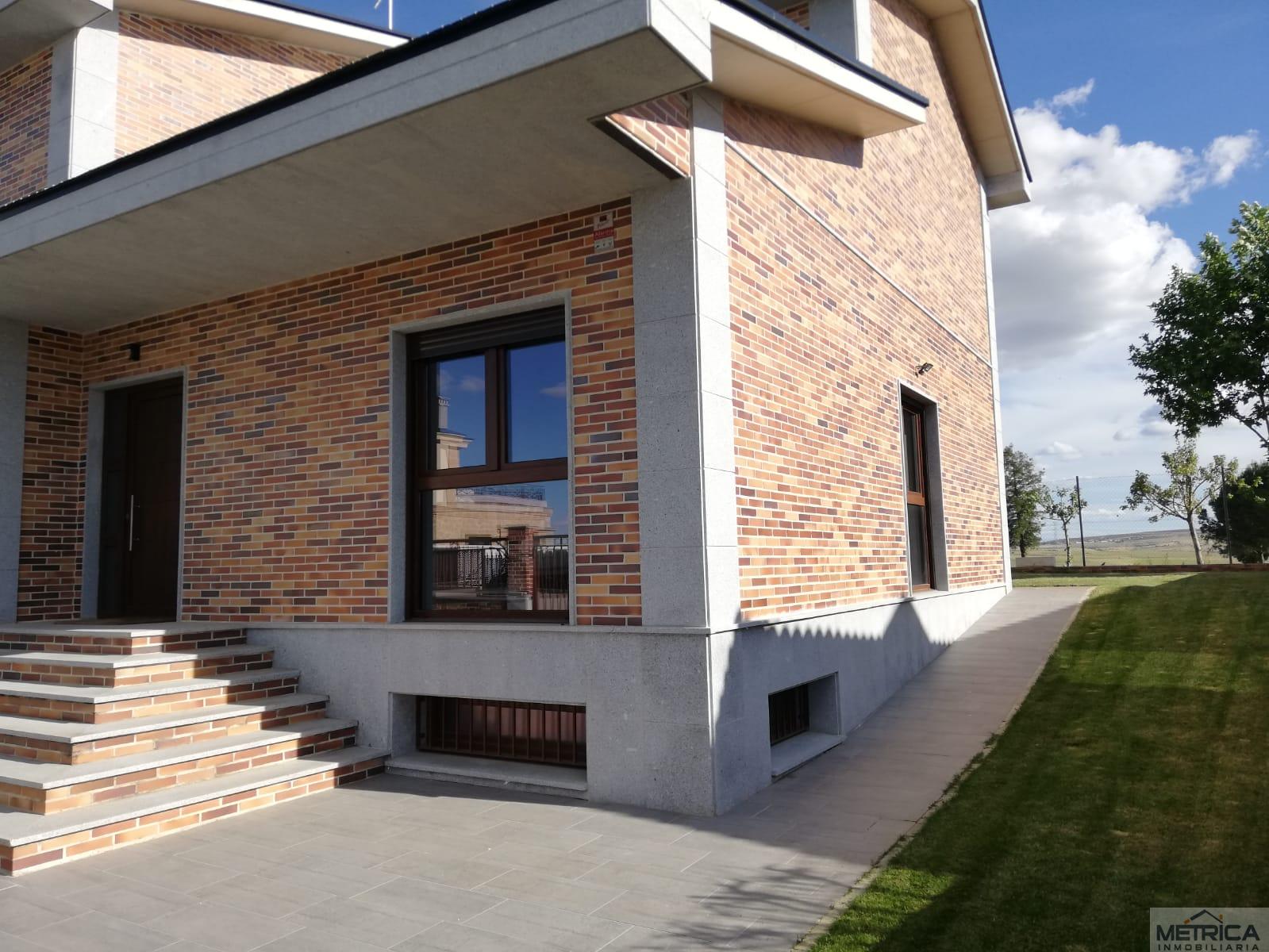Venta de chalet en Villamayor