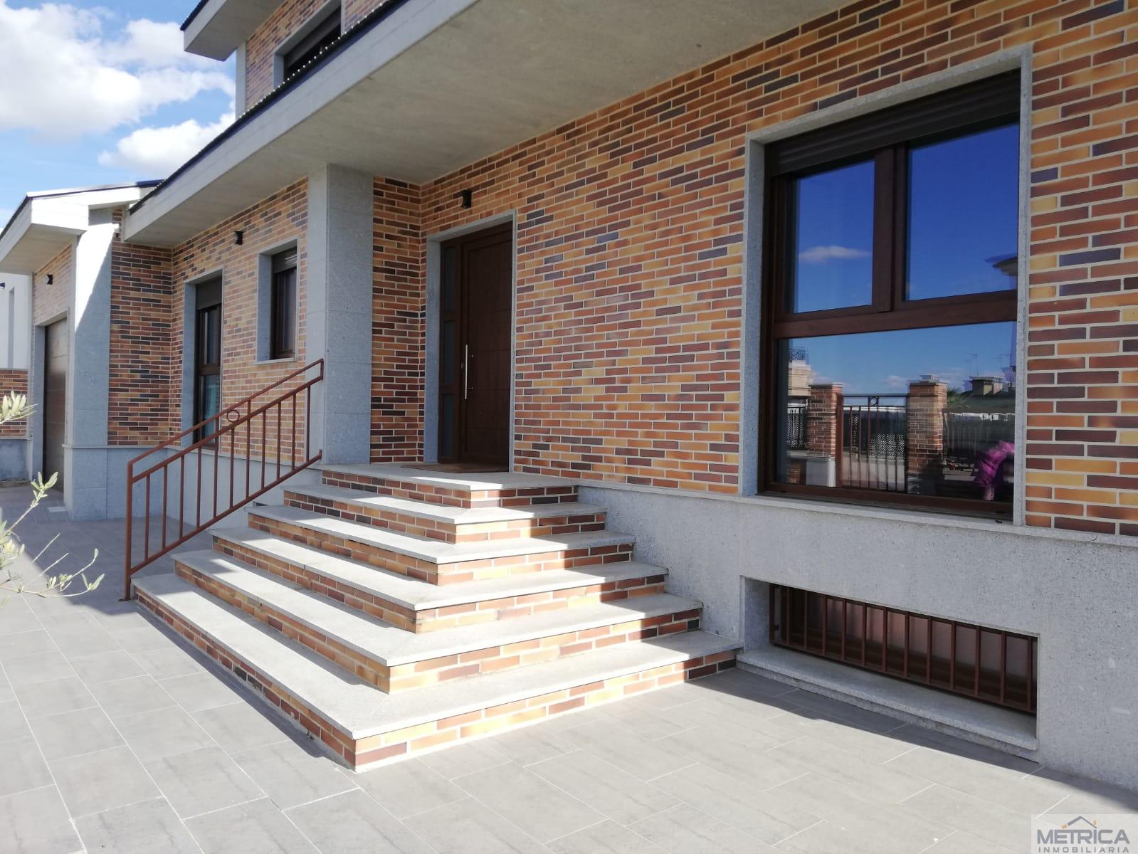 Venta de chalet en Villamayor