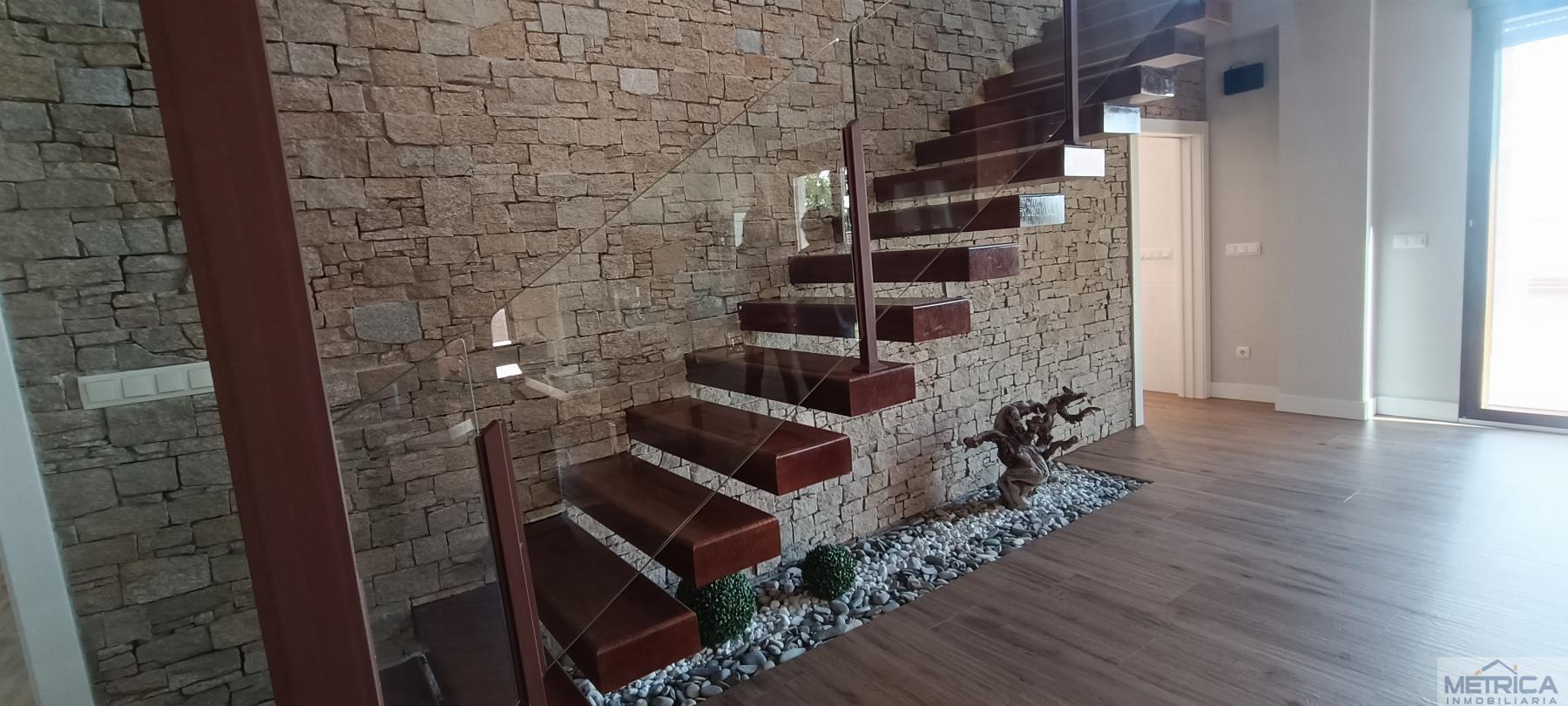 Venta de chalet en Villamayor