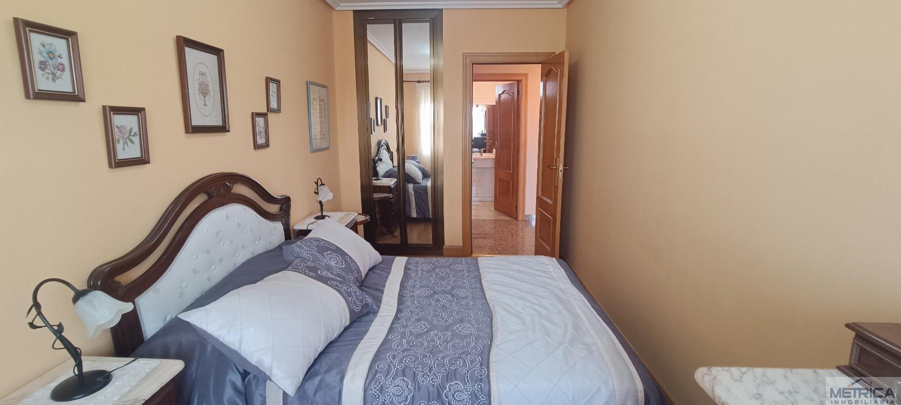 For sale of chalet in Carbajosa de la Sagrada