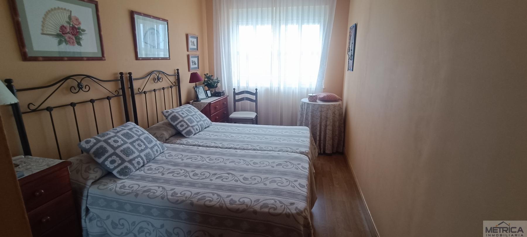 For sale of chalet in Carbajosa de la Sagrada