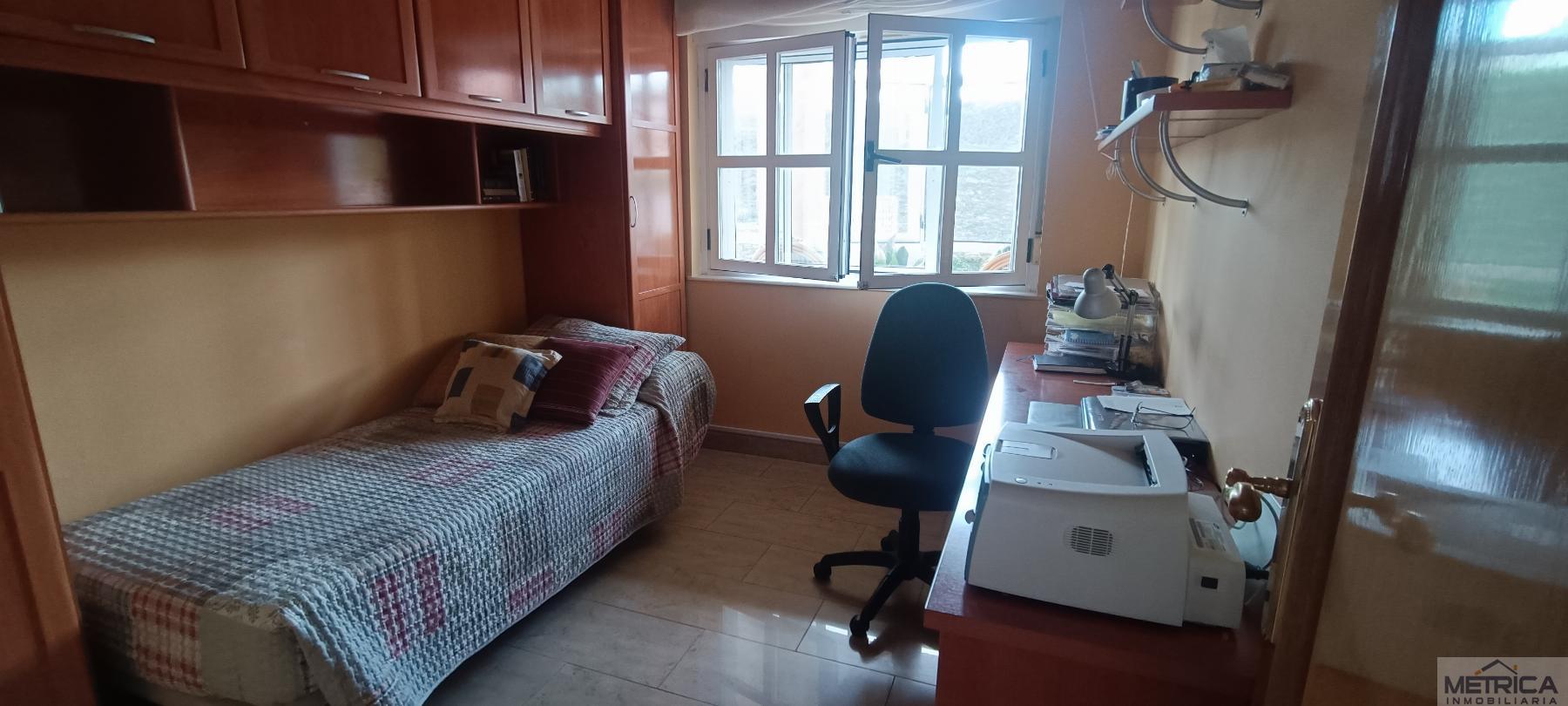 For sale of chalet in Carbajosa de la Sagrada