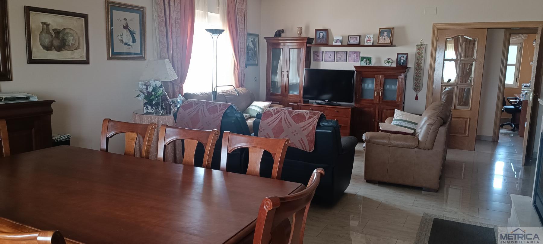 For sale of chalet in Carbajosa de la Sagrada