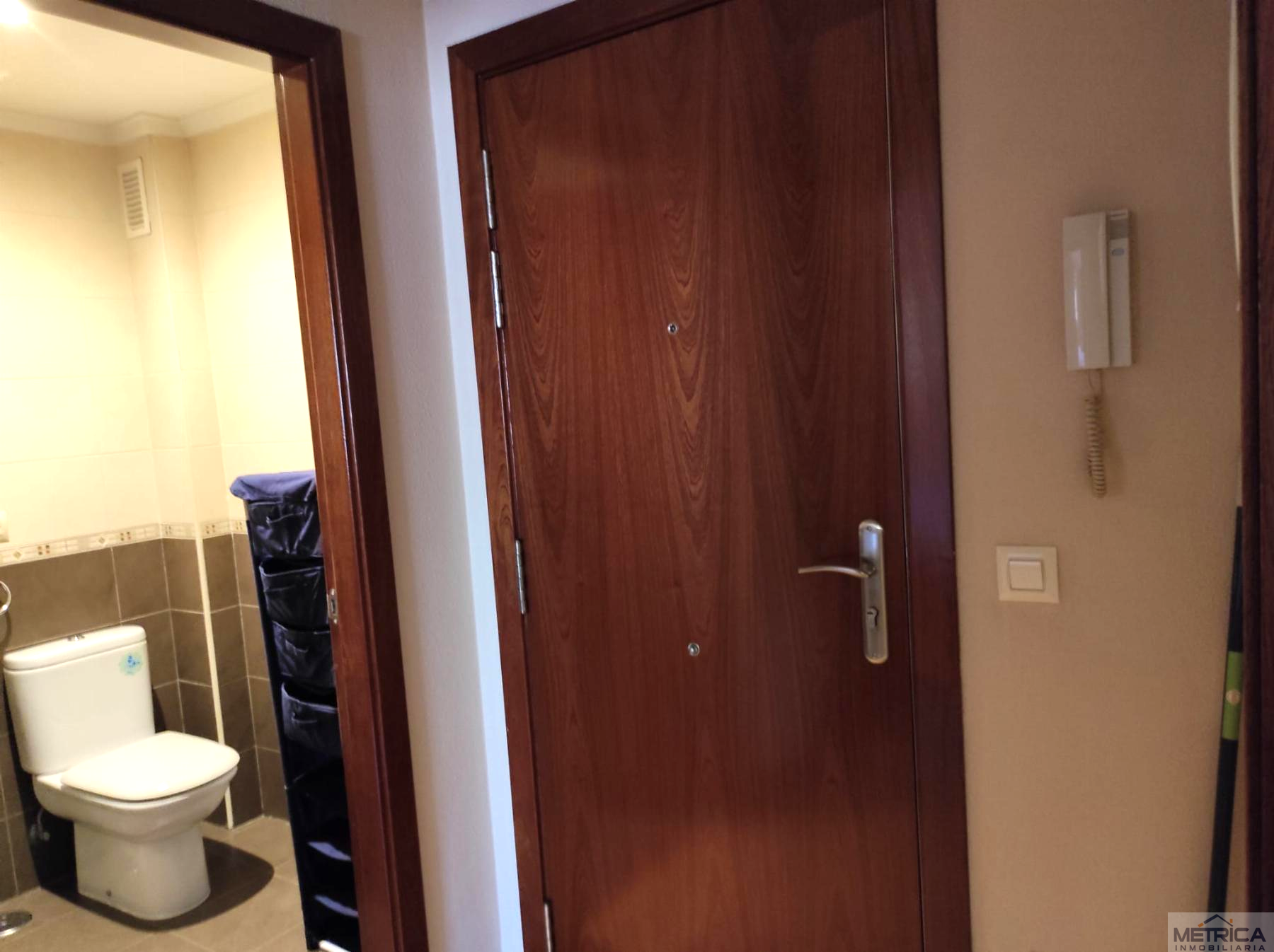 For rent of apartment in Villares de la Reina
