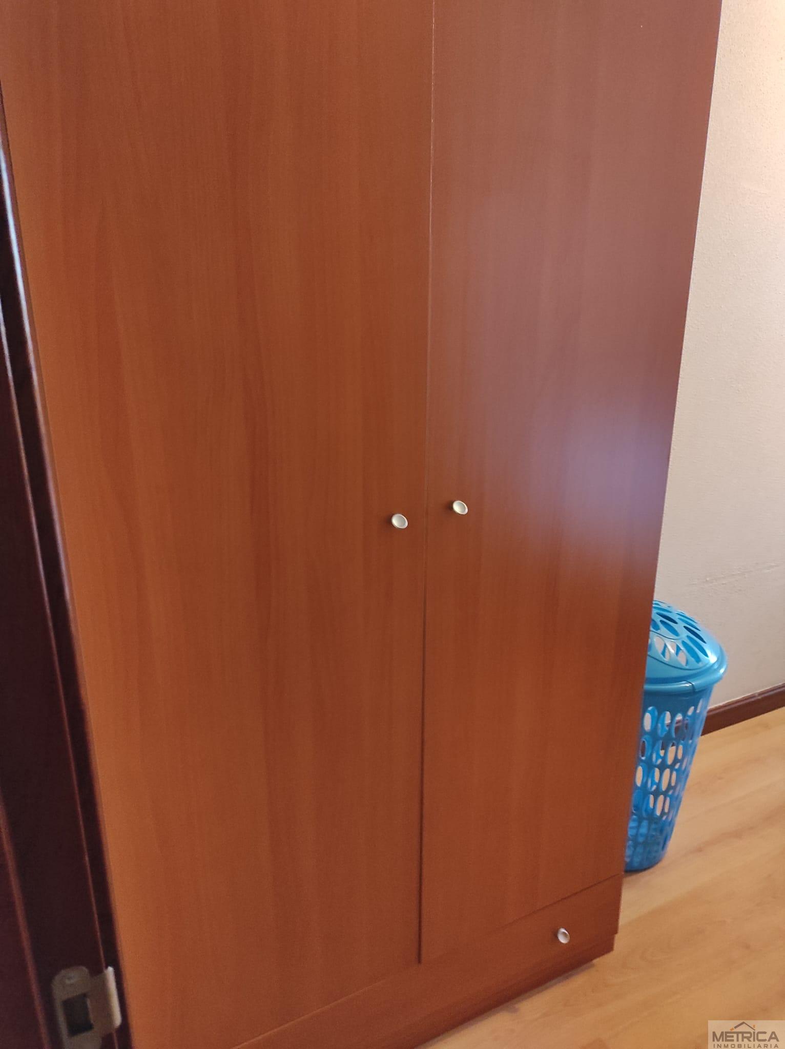 For rent of apartment in Villares de la Reina