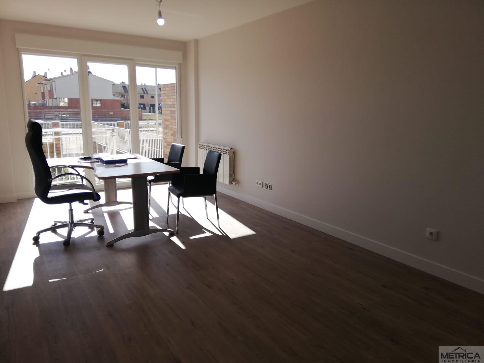 Venta de chalet en Villares de la Reina