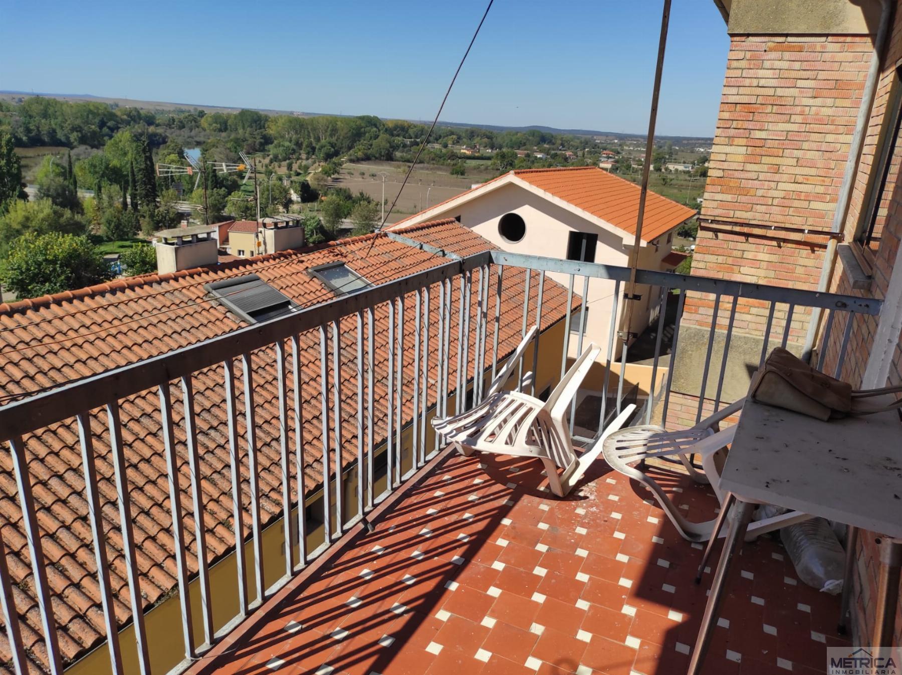 For sale of flat in Ciudad Rodrigo