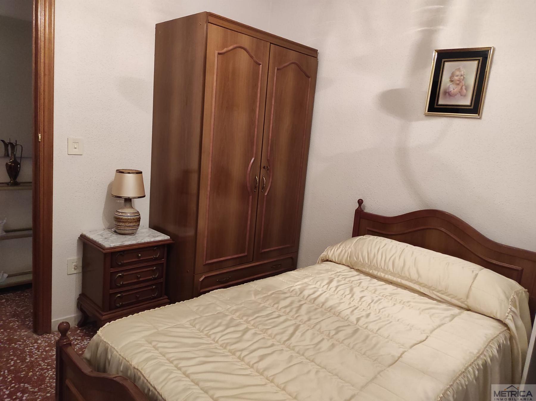 For rent of flat in Salamanca
