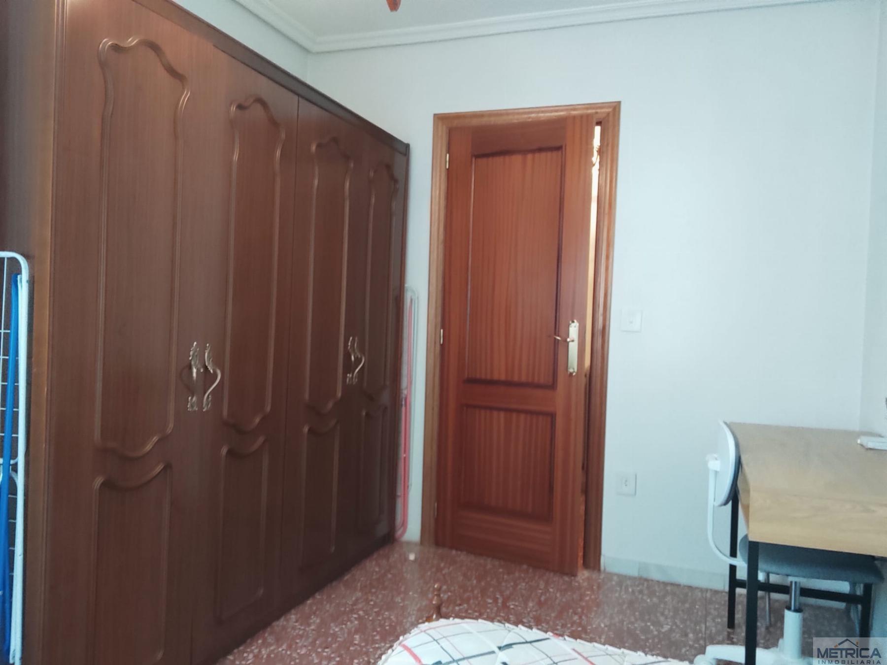 For rent of flat in Salamanca