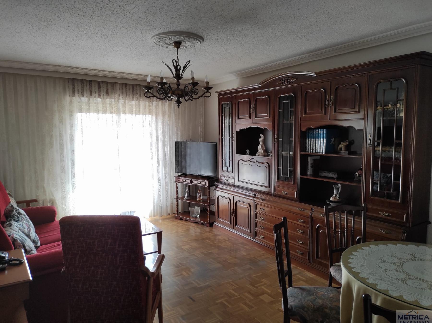 For rent of flat in Salamanca