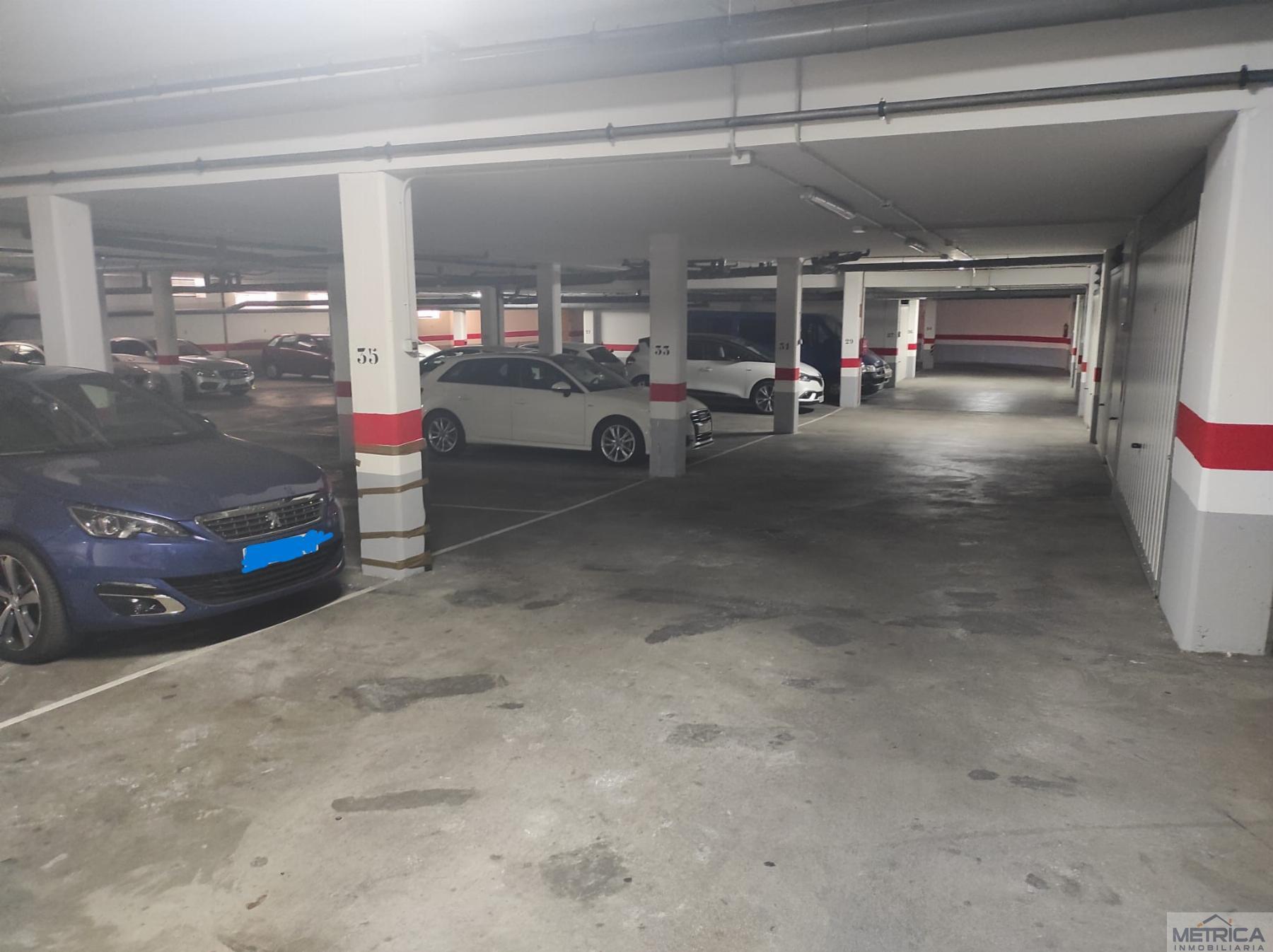 For sale of garage in Salamanca