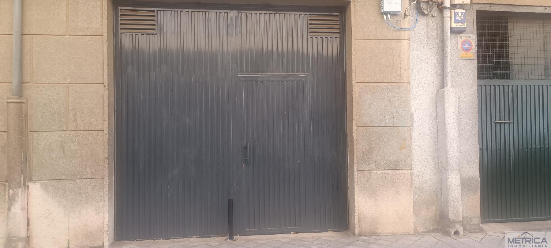 For sale of commercial in Salamanca