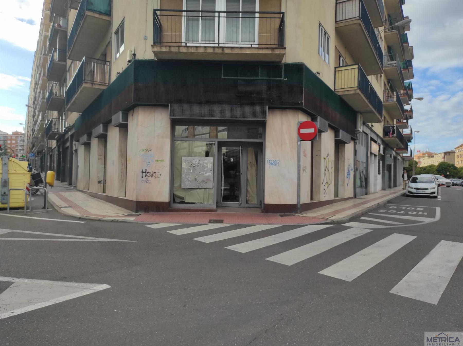 Venta de local comercial en Salamanca