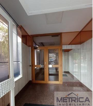 For sale of commercial in Salamanca