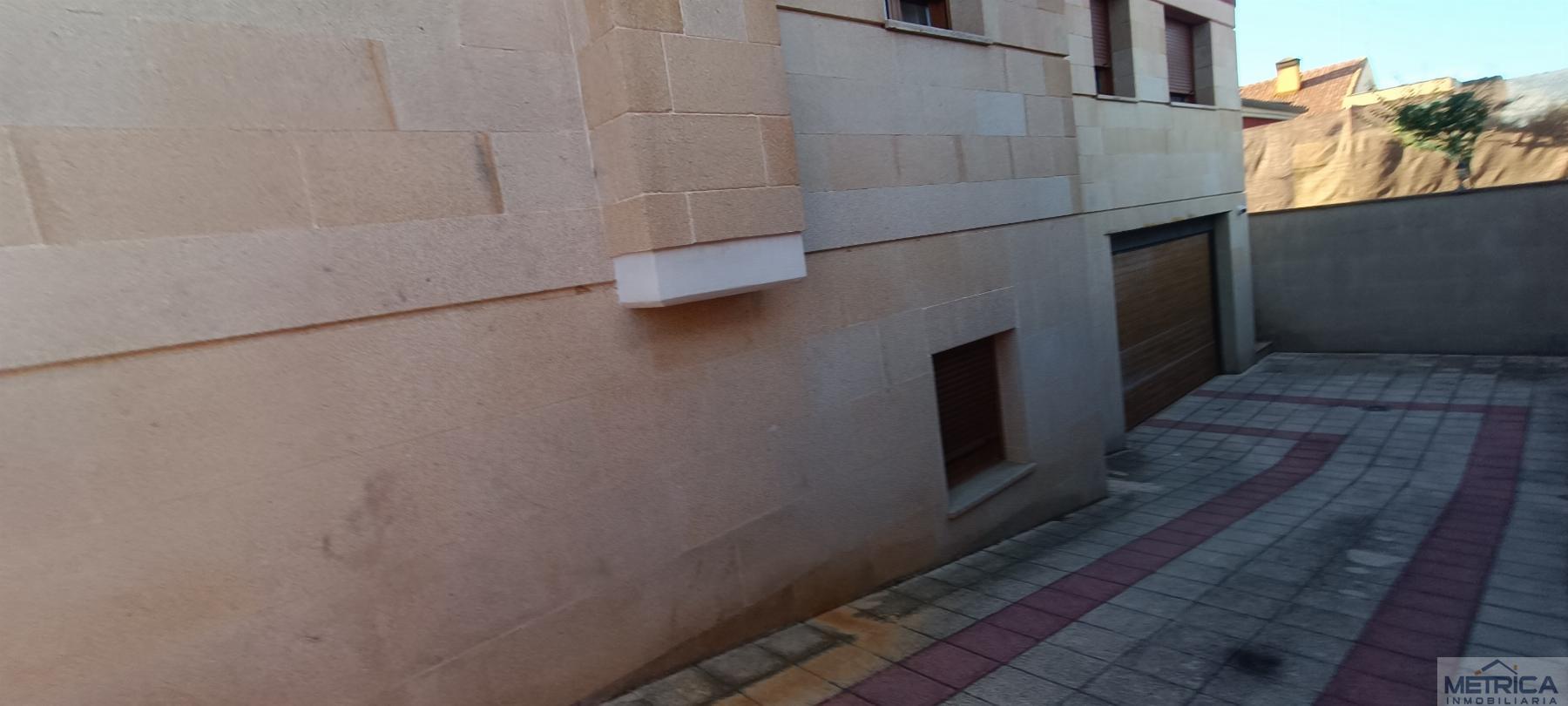 For sale of chalet in Carrascal de Barregas