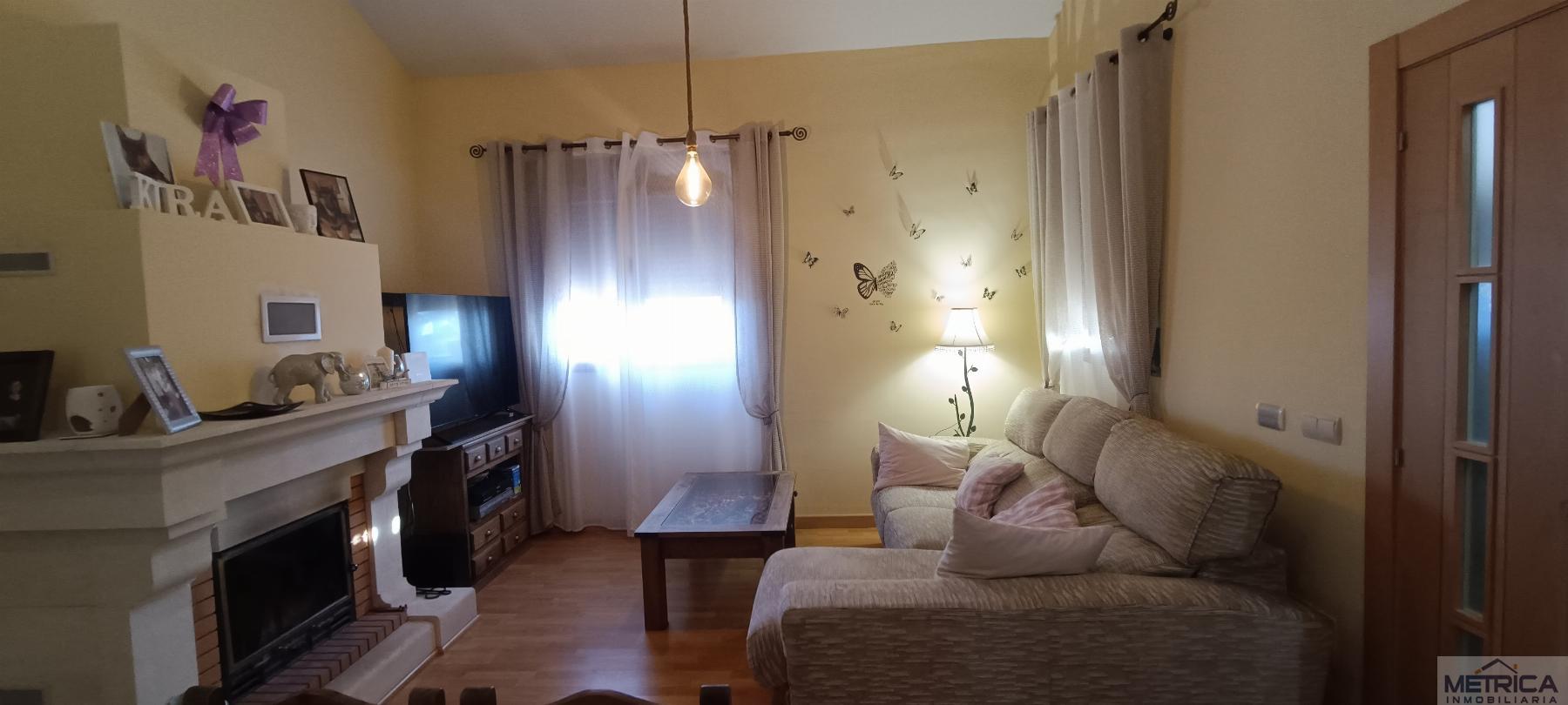 For sale of chalet in Carrascal de Barregas