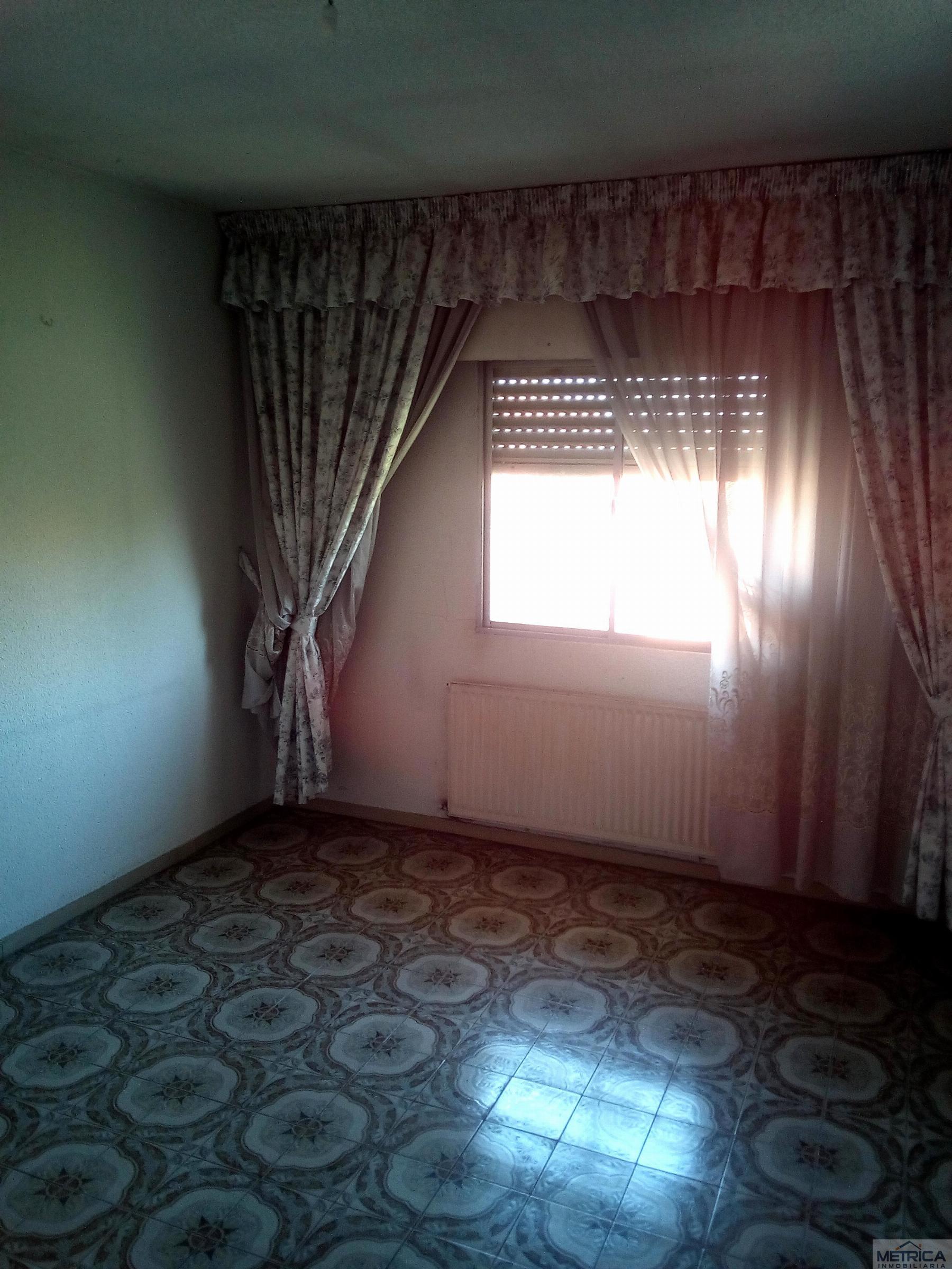 For sale of flat in Salamanca