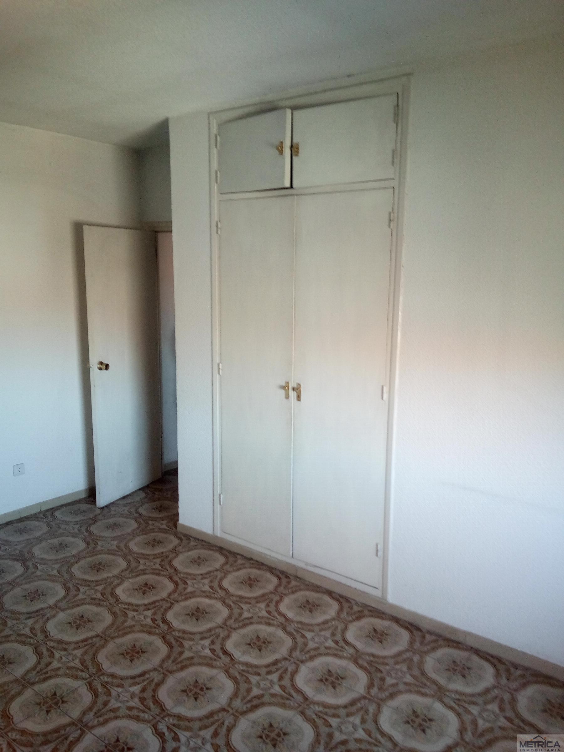 For sale of flat in Salamanca