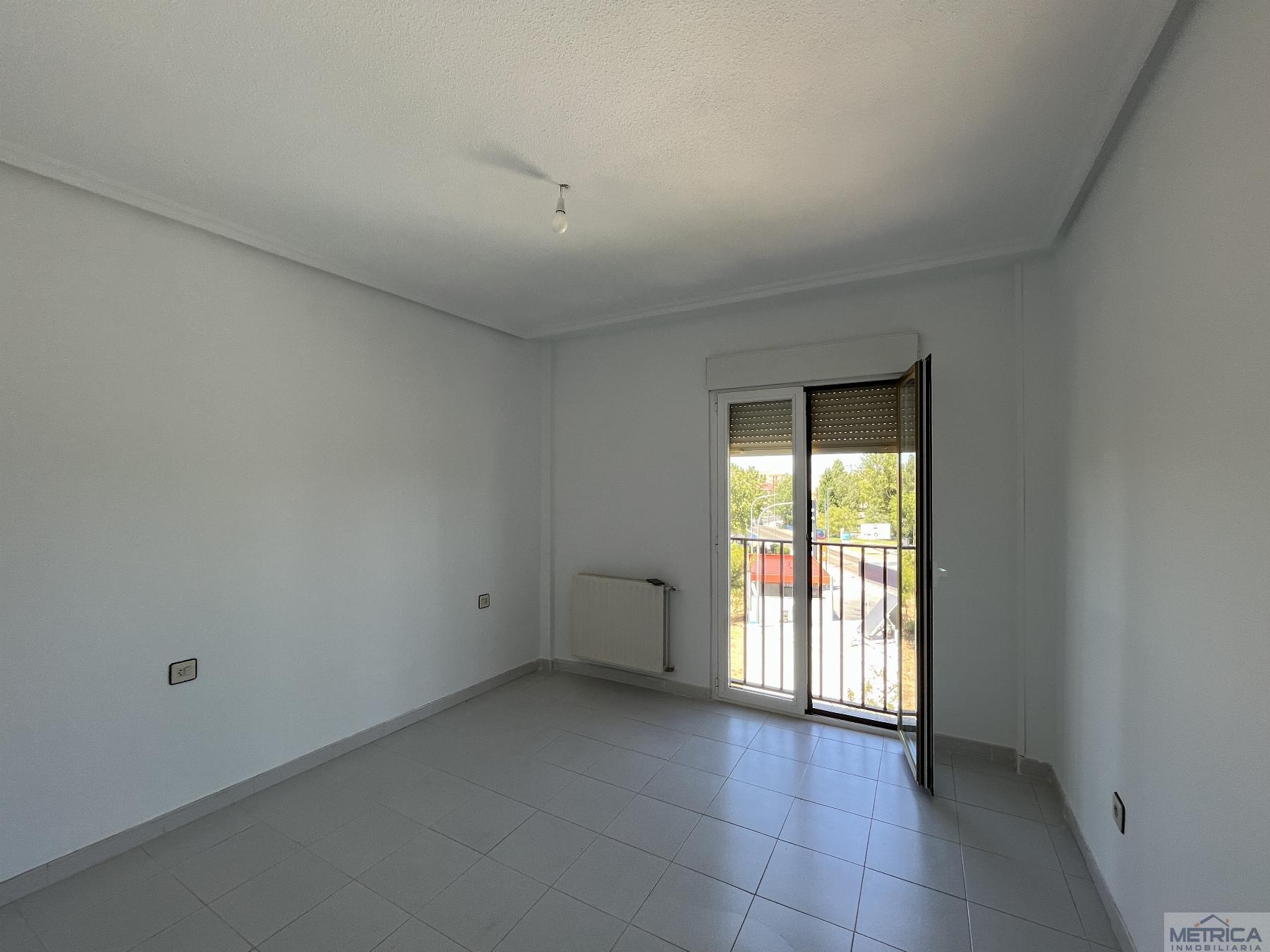 For sale of flat in Salamanca