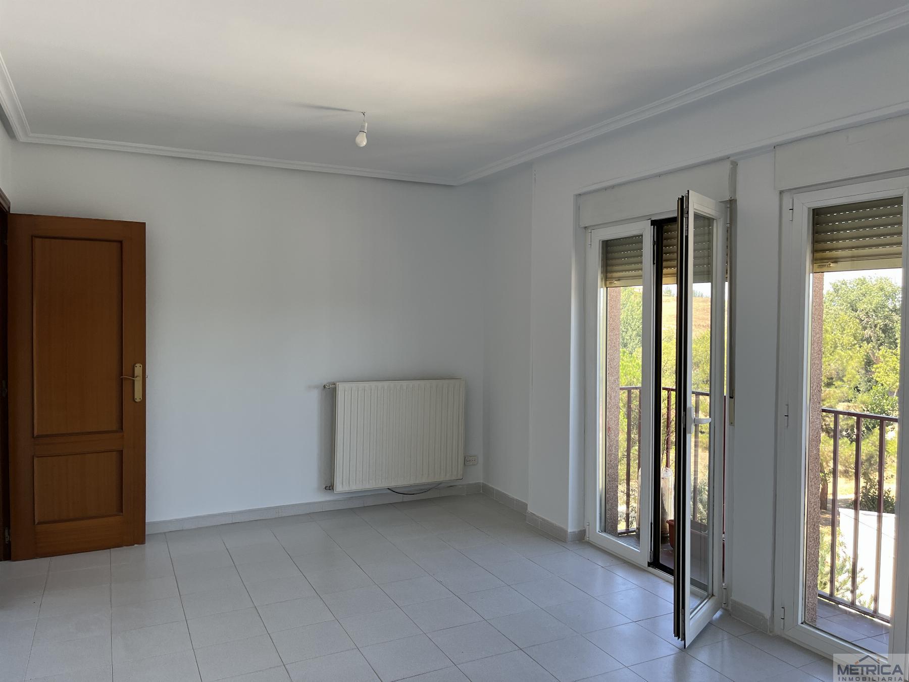 For sale of flat in Salamanca