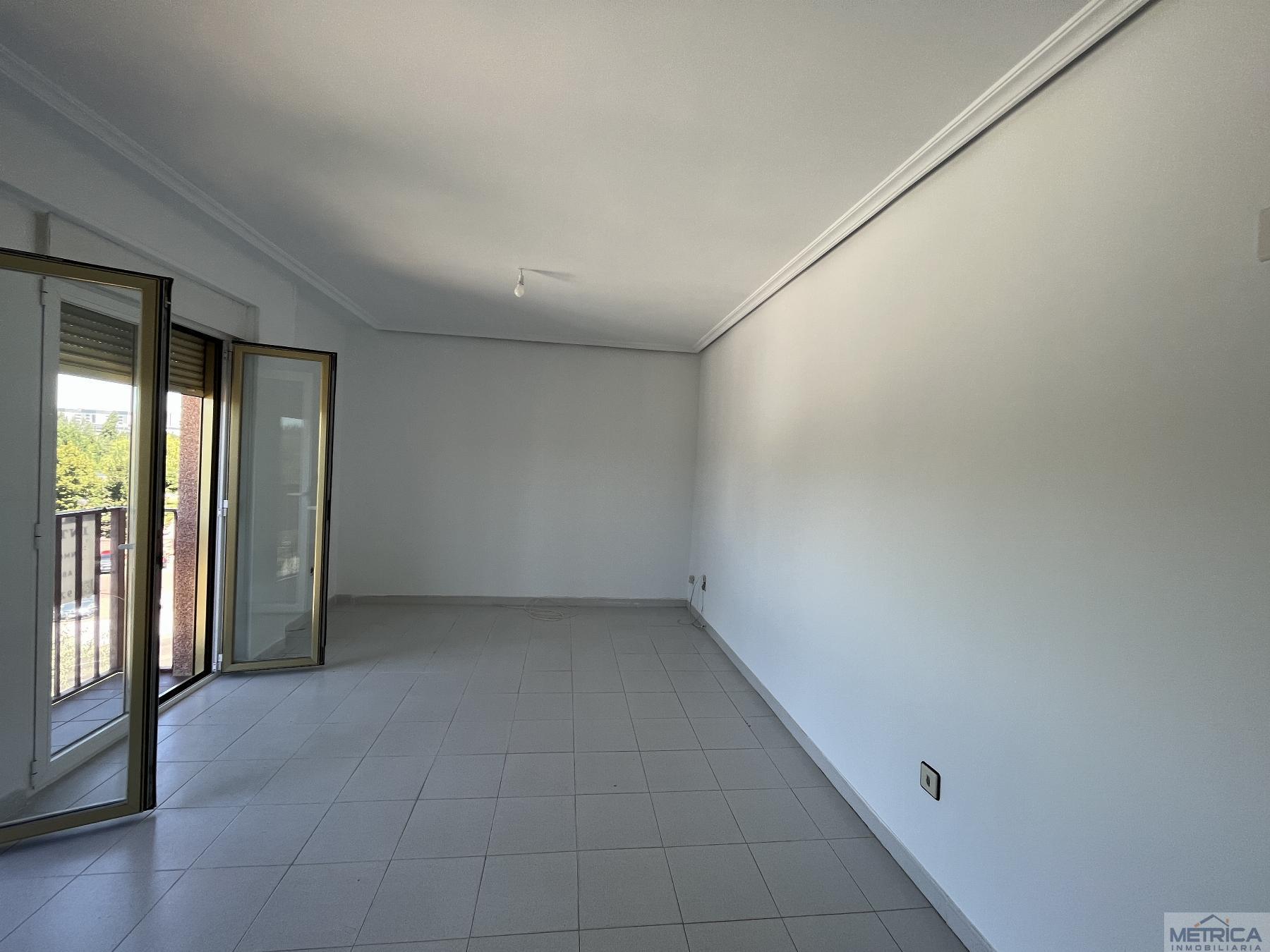 For sale of flat in Salamanca