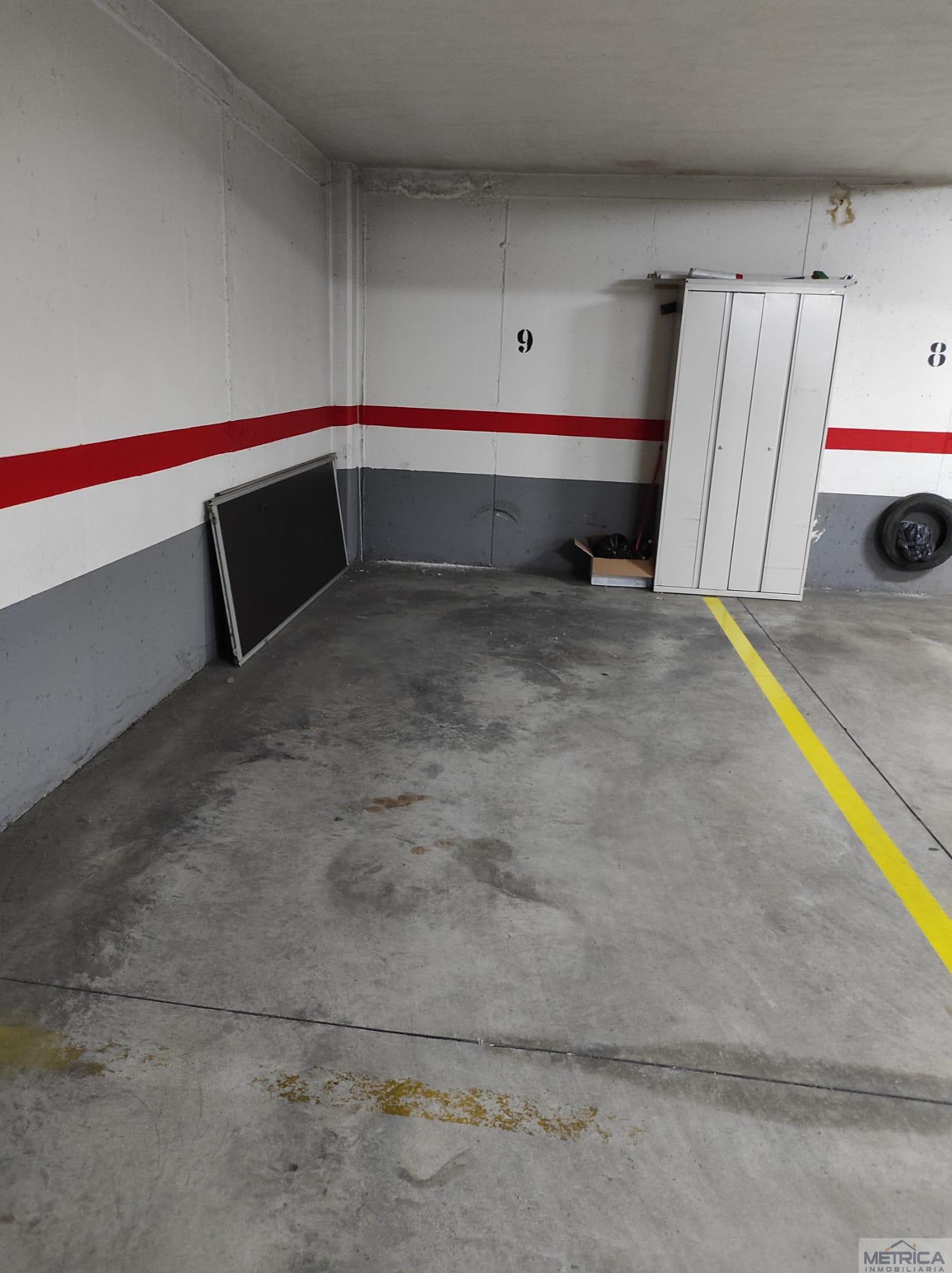 For sale of garage in Salamanca