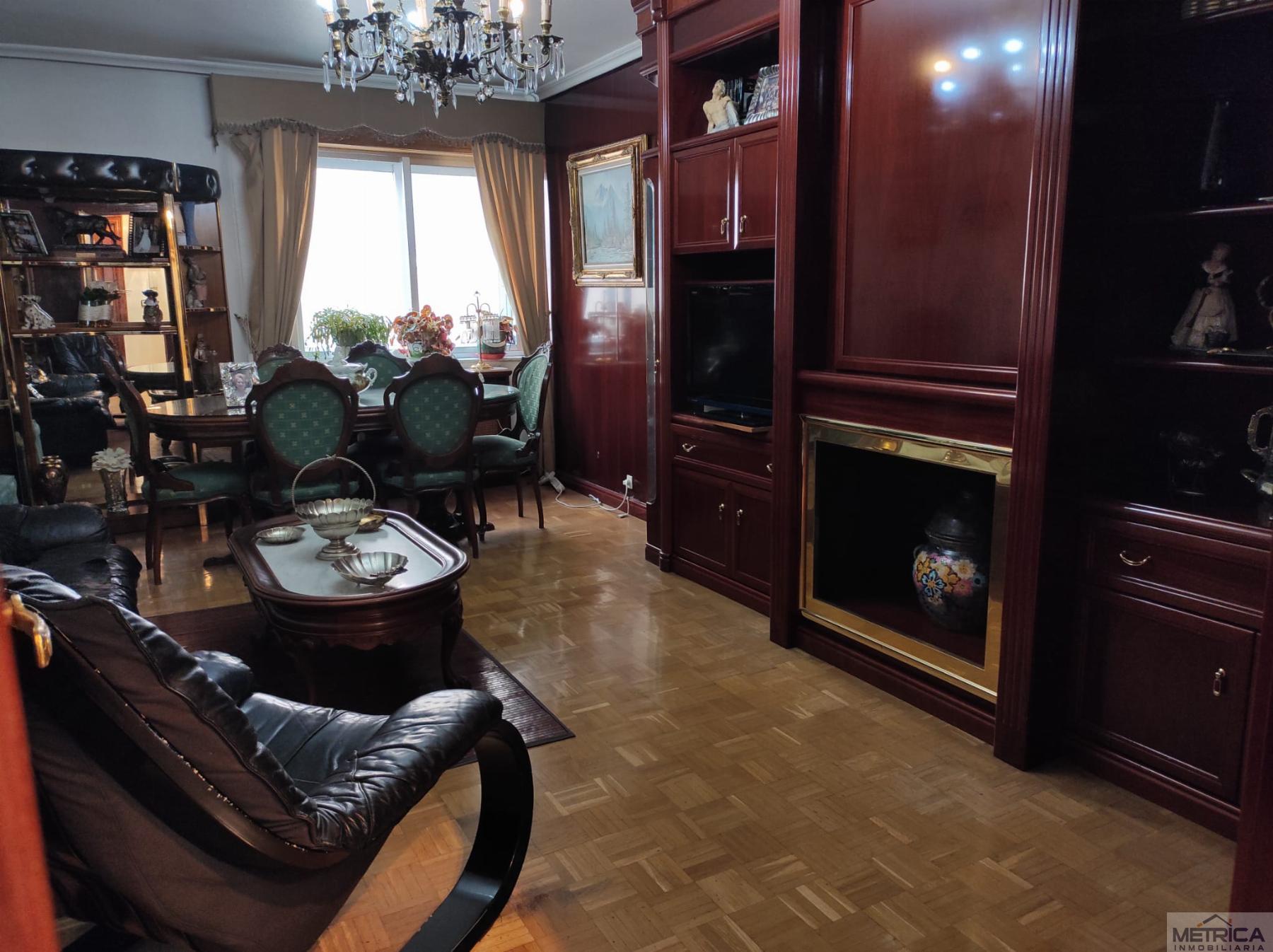 For sale of flat in Salamanca