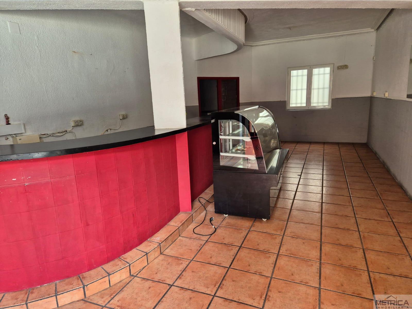 For rent of commercial in Salamanca