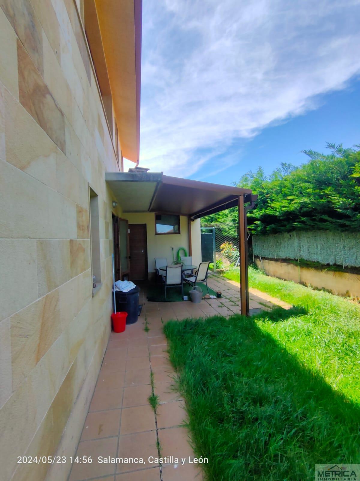 For sale of chalet in Castellanos de Moriscos