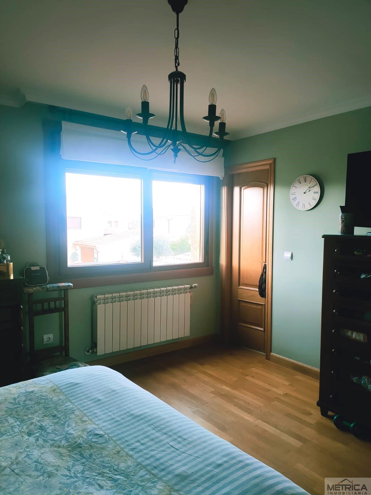 For sale of chalet in Castellanos de Moriscos