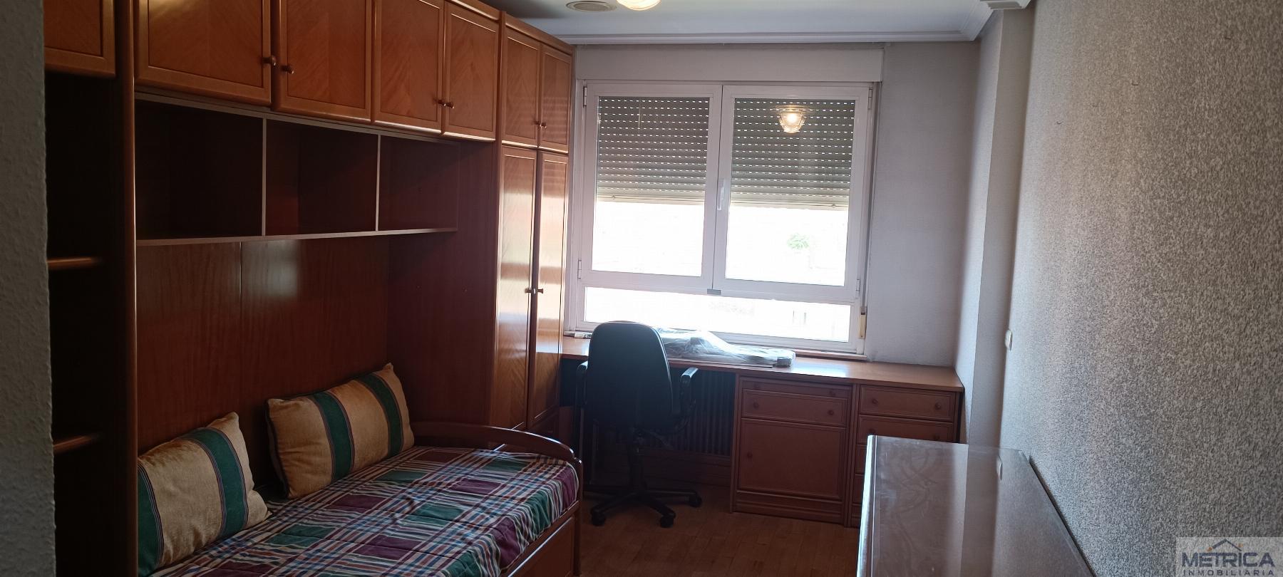 For sale of flat in Salamanca