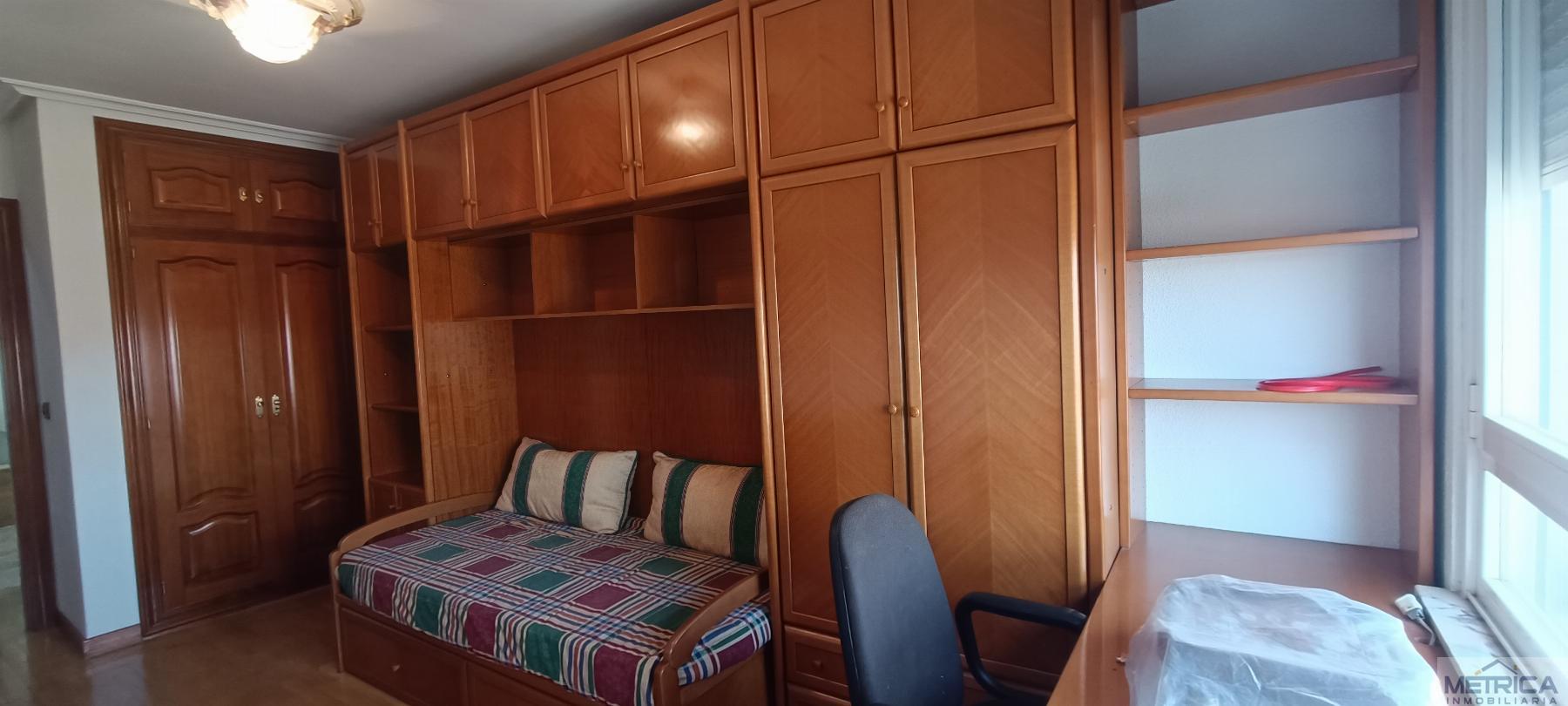 For sale of flat in Salamanca