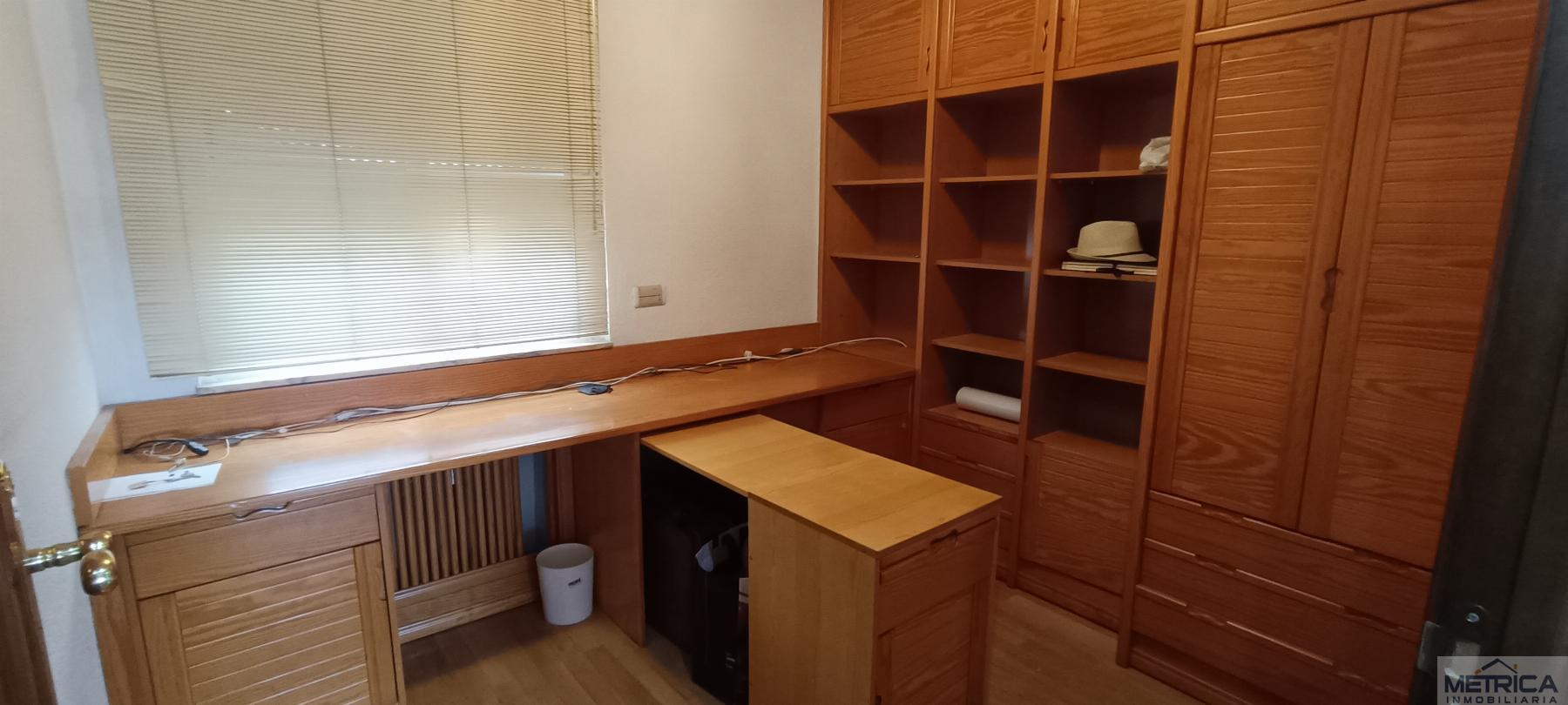 For sale of flat in Salamanca