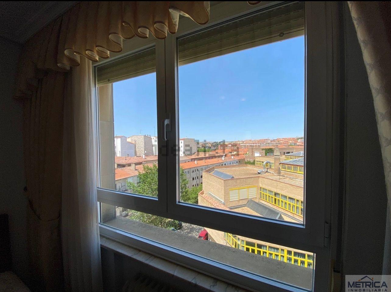 For sale of flat in Salamanca