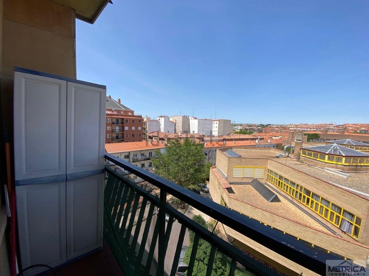 For sale of flat in Salamanca