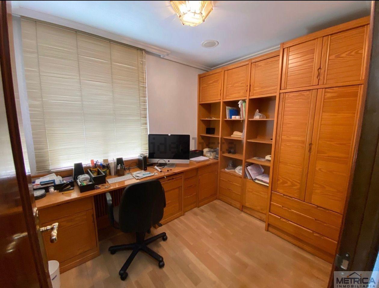 For sale of flat in Salamanca