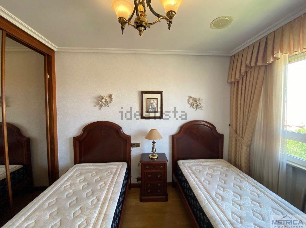 For sale of flat in Salamanca