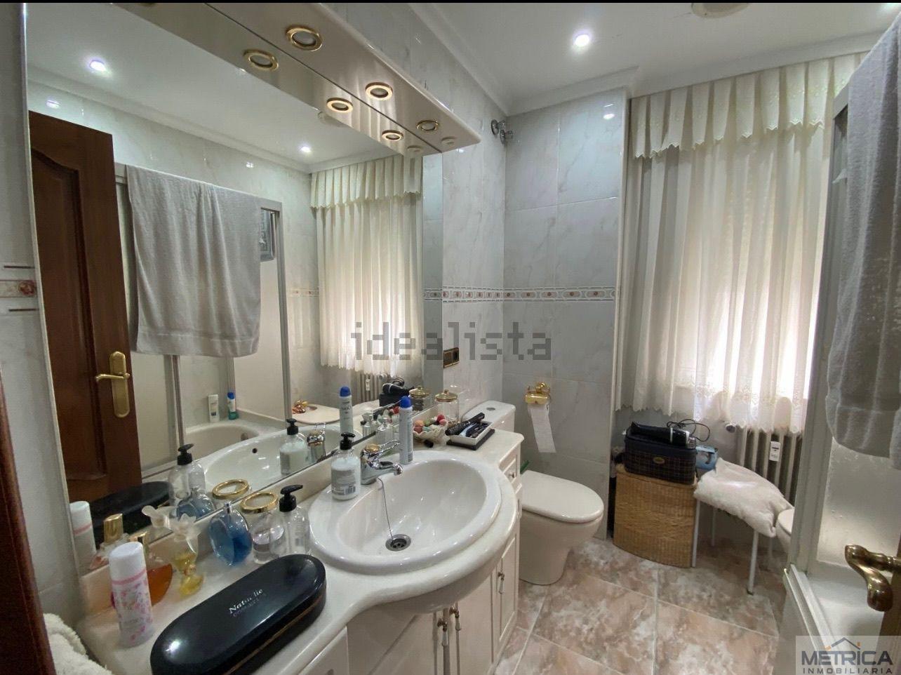 For sale of flat in Salamanca