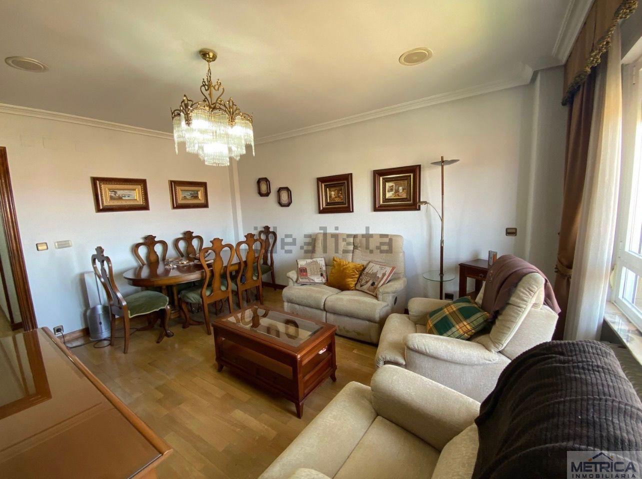 For sale of flat in Salamanca