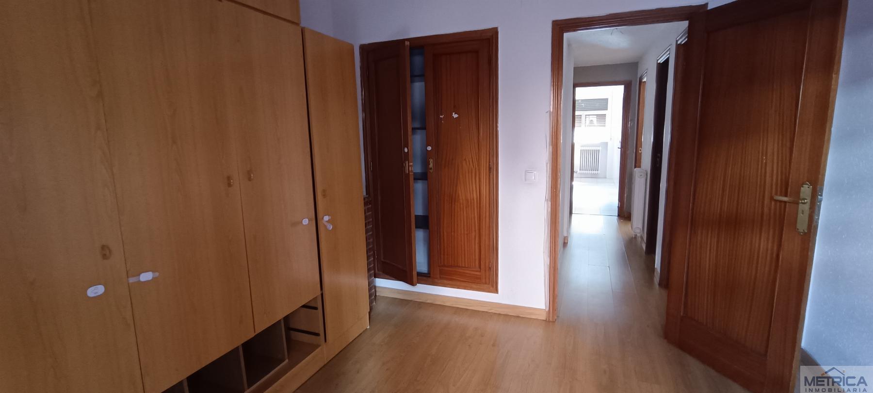 For sale of flat in Salamanca