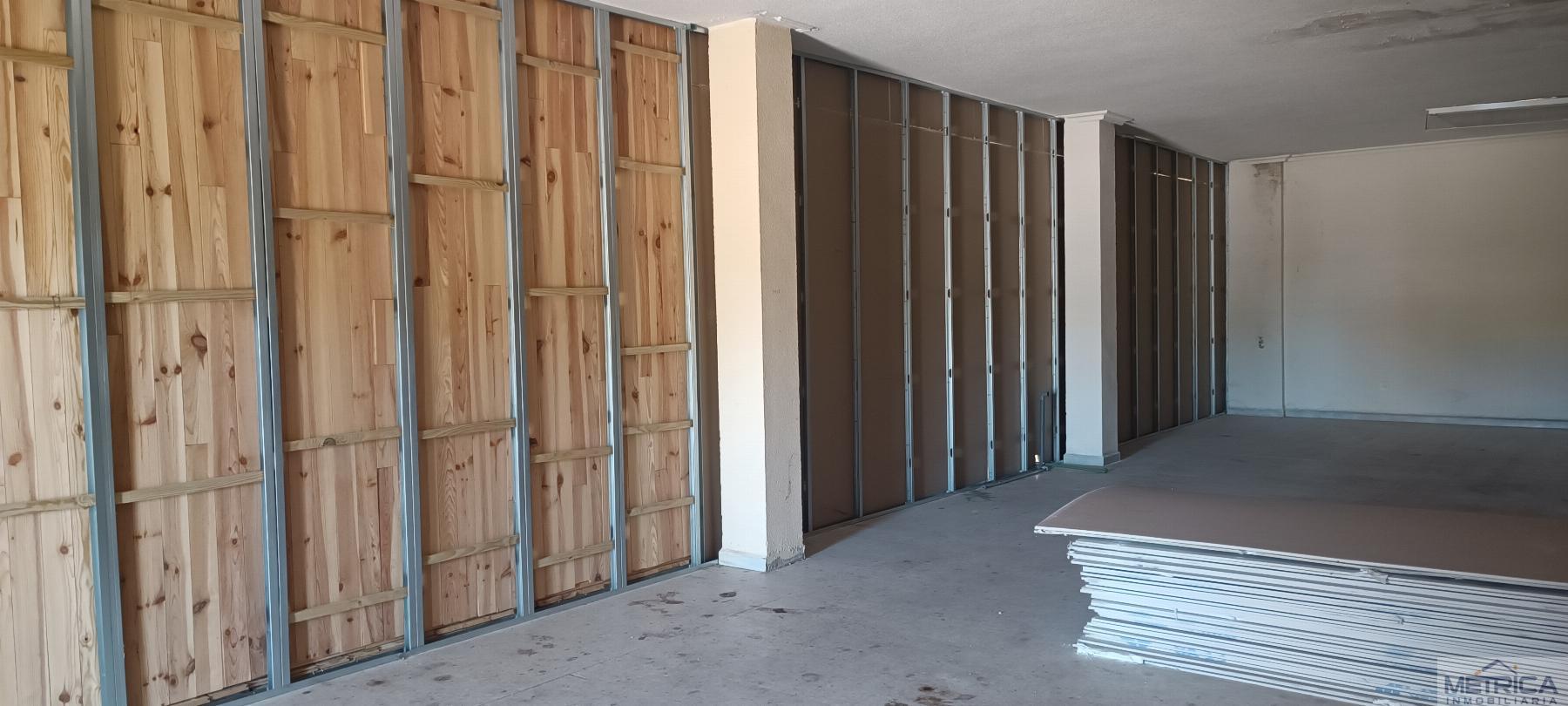 For sale of premises in Terradillos