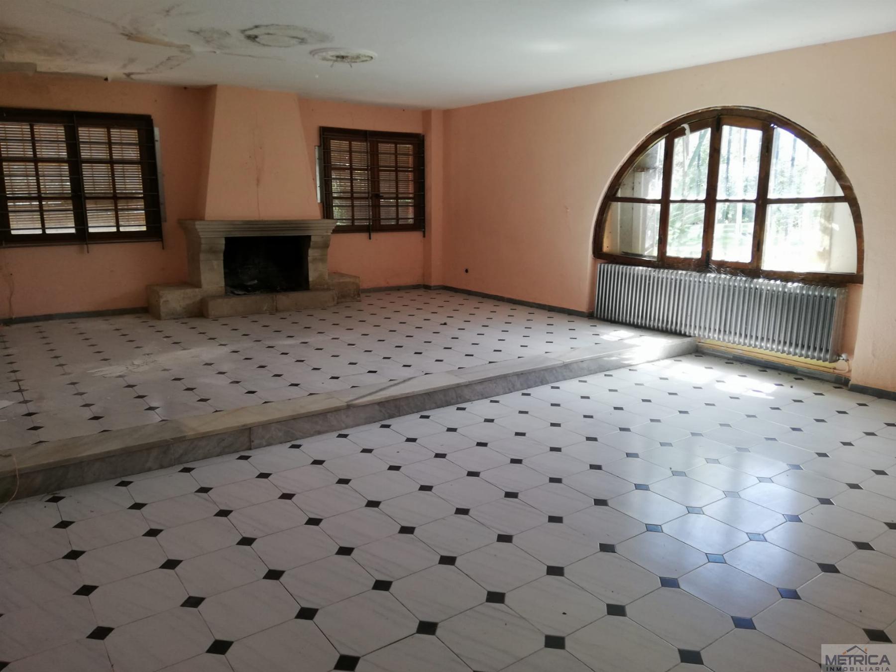 For sale of chalet in San Pedro de Rozados